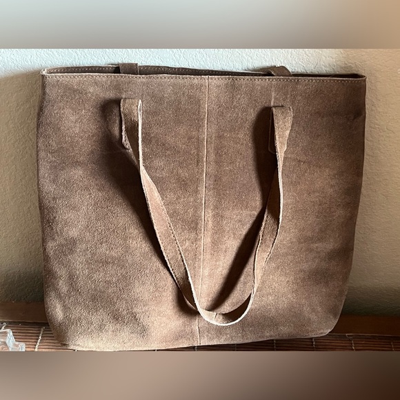 Jane Marie suede leopard print tote with inside pockets - Picture 2 of 6